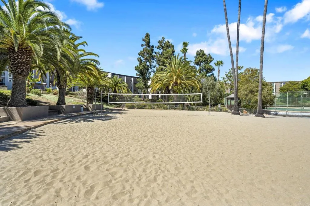 https://cdn.realtyfeed.com/cdn/127/306752245/94132400f361539e6543e7f05d55cde7.webp