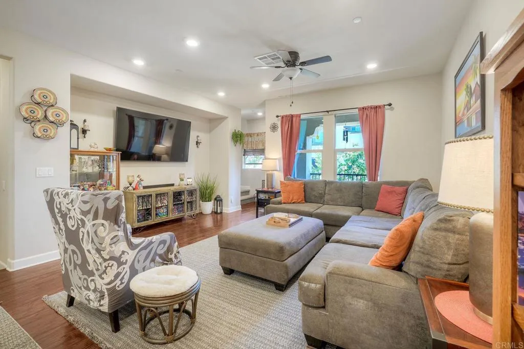 1576 Castillo Way Unit 45, Vista, CA 92081 - Photo 2 of 45, Vista, CA