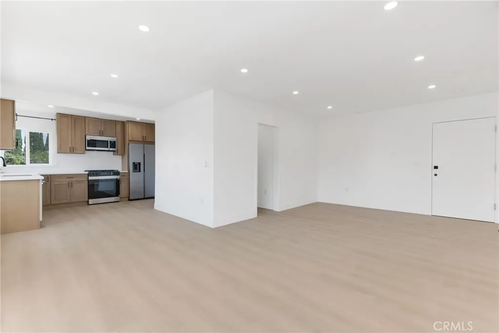 6300 Orange Street Unit 13, Los Angeles, CA 90048 - Photo 3 of 15, Los Angeles, CA