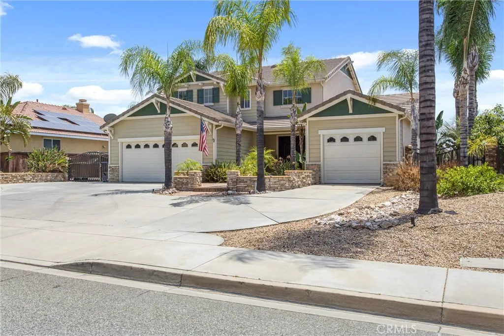30183 Frontera Del Sur, Highland, CA 92346 - Main photo, Highland, CA