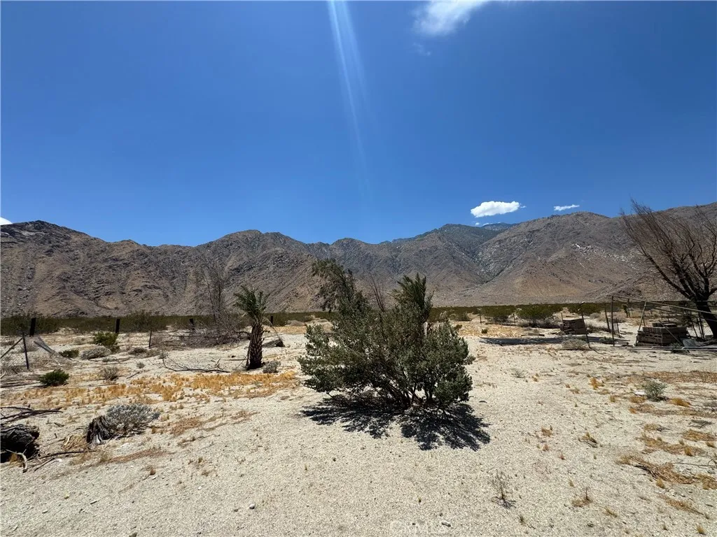 15965 Coral, Palm Springs, CA 92262 - Main photo, Palm Springs, CA