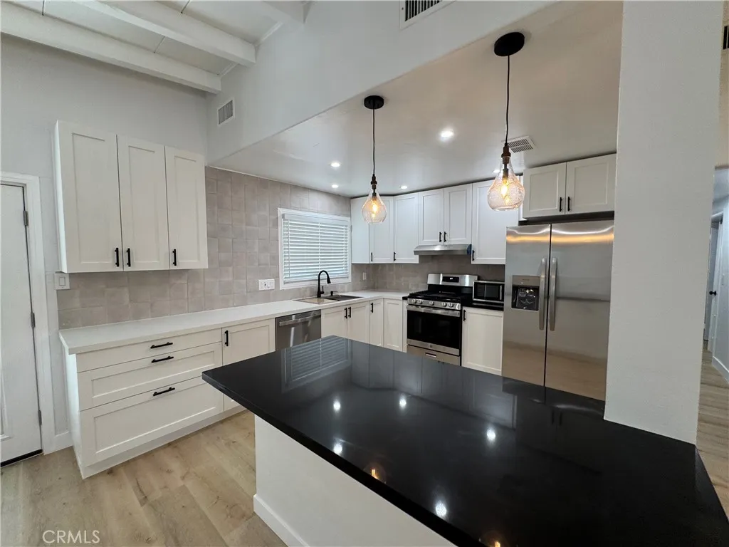 15965 Coral, Palm Springs, CA 92262 - Photo 2 of 25, Palm Springs, CA