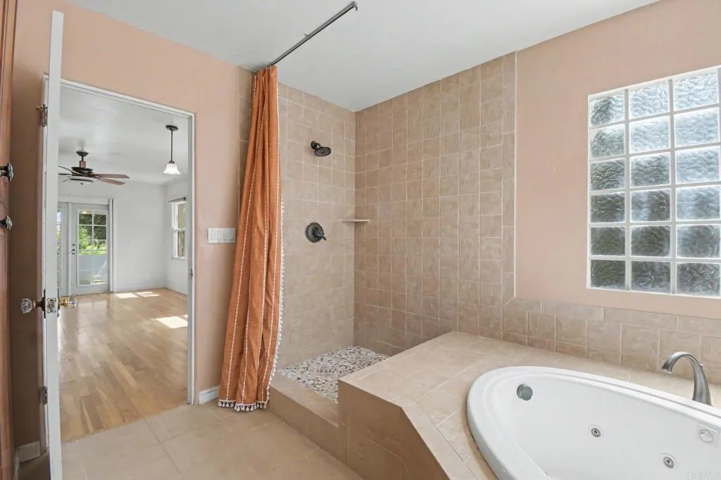 https://cdn.realtyfeed.com/cdn/127/306752381/3a8704798ccc110970e66a9c5d8a142a.webp