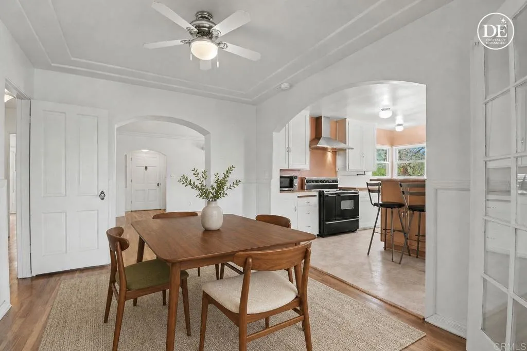 https://cdn.realtyfeed.com/cdn/127/306752381/7ff6e7dbe0c9d795e02c5c19741961a7.webp