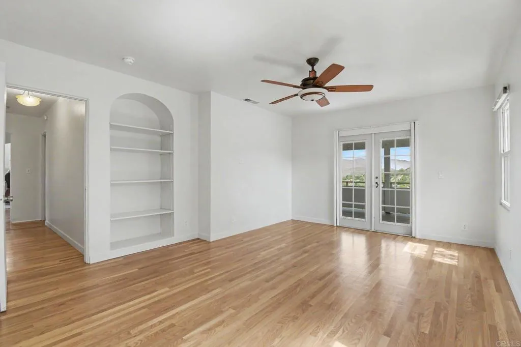 https://cdn.realtyfeed.com/cdn/127/306752381/e2d7a415867f5e54ecfc74ca7e6de5f5.webp