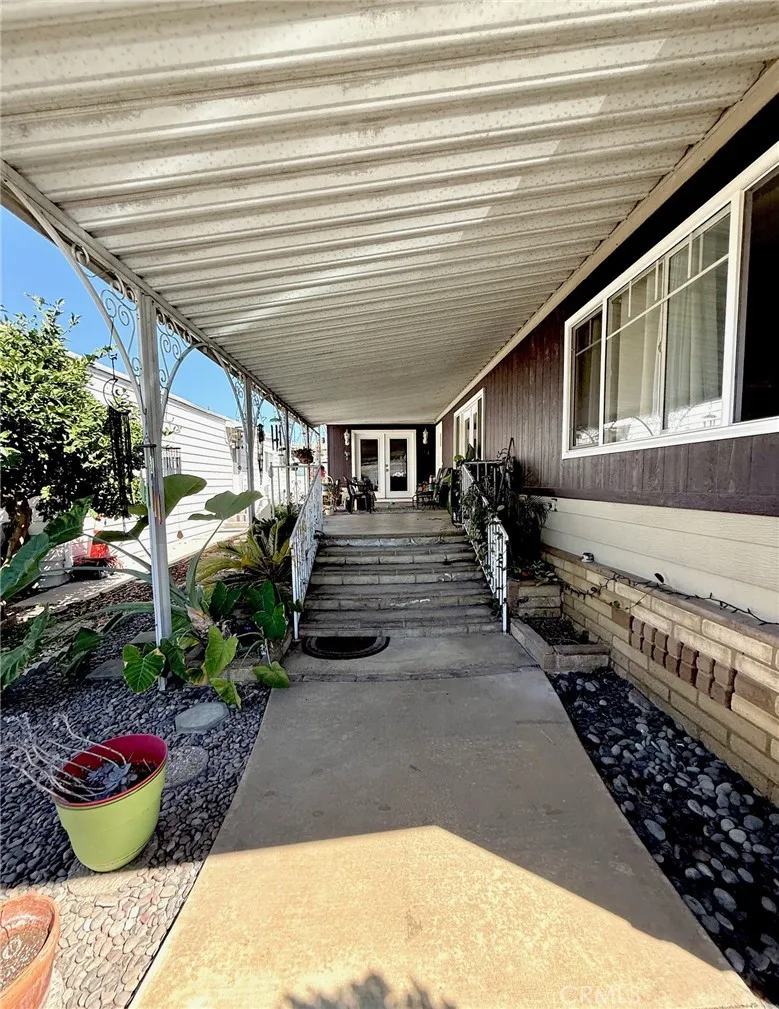 18601 Newland Unit 12, Huntington Beach, CA 92646 - Photo 4 of 23, Huntington Beach, CA
