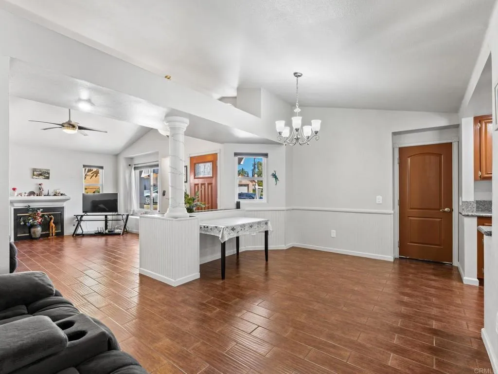 https://cdn.realtyfeed.com/cdn/127/306752404/6990a206284668d2b0dcdb8298127bab.webp