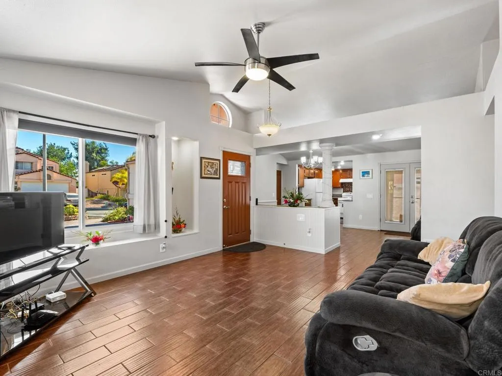 https://cdn.realtyfeed.com/cdn/127/306752404/ea753b15802e2b17626afb6f927f0c9f.webp