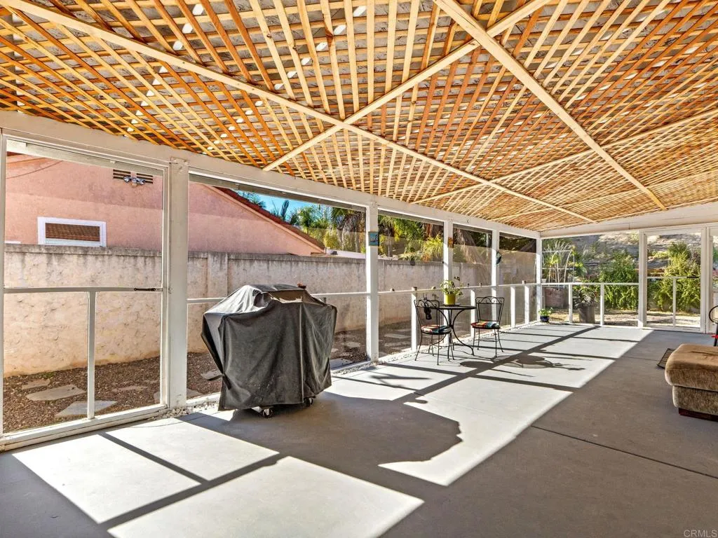 https://cdn.realtyfeed.com/cdn/127/306752404/ef289a5094e7139482380954151370de.webp