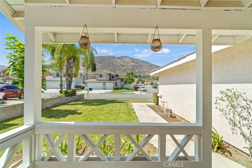 16606 Windcrest, Fontana, CA 92337 - Photo 4 of 26, Fontana, CA