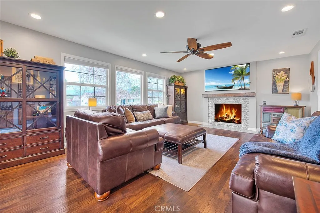 156 S Country Club Rd, Glendora, CA 91741 - Photo 5 of 58, Glendora, CA
