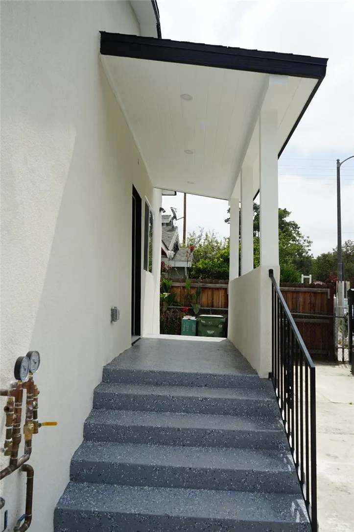 1475 E 57th St, Los Angeles, CA 90011 - Photo 3 of 20, Los Angeles, CA