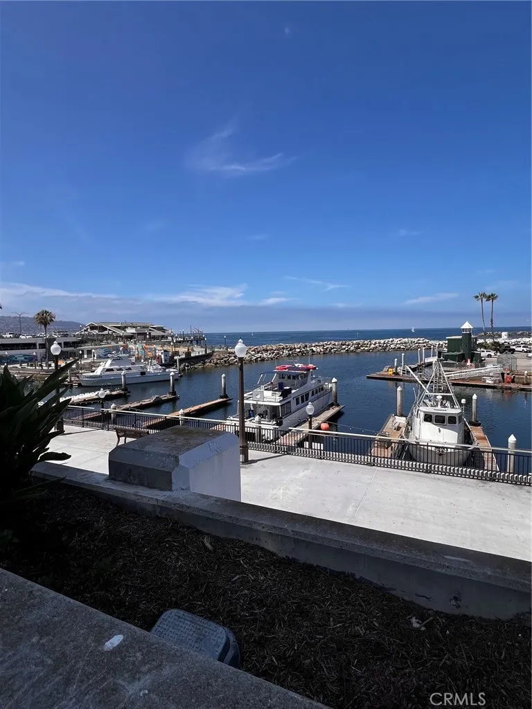 301 Diamond Unit B, Redondo Beach, CA 90277 - Photo 3 of 21, Redondo Beach, CA