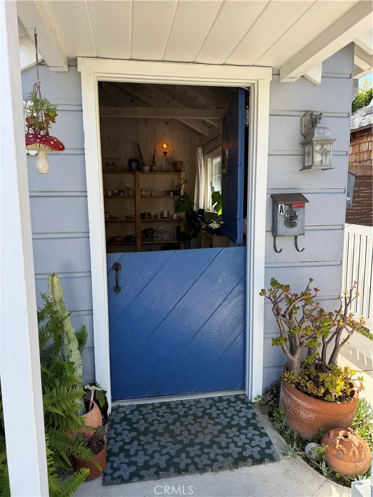 953 Glenneyre, Laguna Beach, CA 92651 - Main photo, Laguna Beach, CA