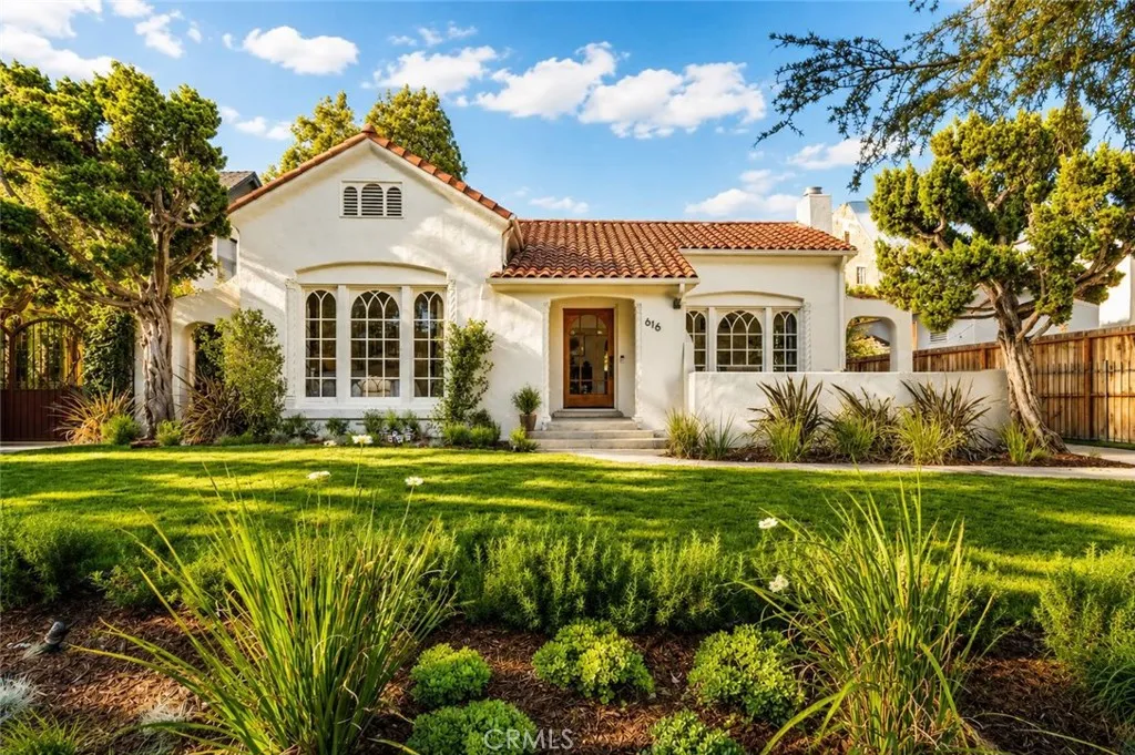 616 Lillian Way, Los Angeles, CA 90004 - Main photo, Los Angeles, CA