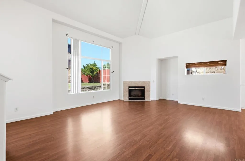 https://cdn.realtyfeed.com/cdn/127/306752448/5c1822ffee7a908728902e1d2d0ba6d5.webp