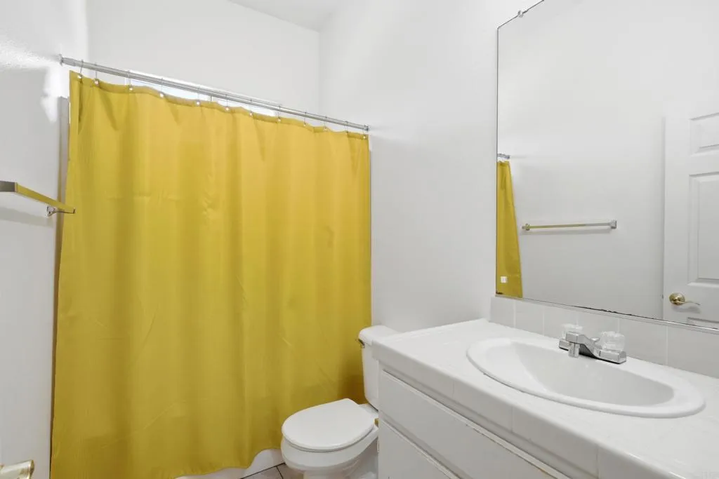 https://cdn.realtyfeed.com/cdn/127/306752448/8389a628867ac840f9be96f34657bb77.webp