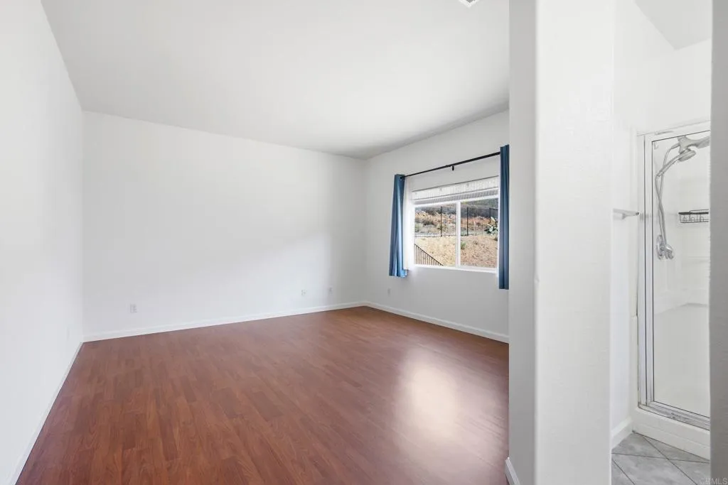 https://cdn.realtyfeed.com/cdn/127/306752448/ba0b7be469487068c268bca2d4279591.webp