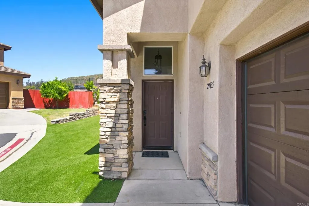 29835 Tricia Ann Court, Escondido, CA 92026 - Photo 4 of 32, Escondido, CA