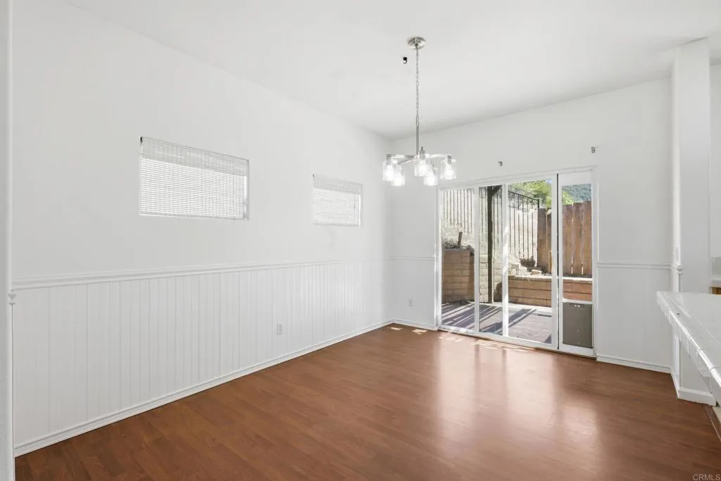 https://cdn.realtyfeed.com/cdn/127/306752448/fb52c868e0215d253a4415b7a0d9ec98.webp