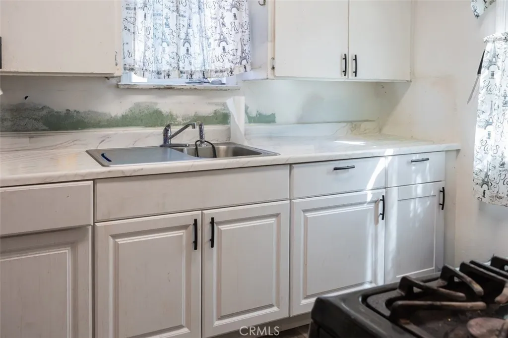 1401 S Whitemarsh, Compton, CA 90220 - Photo 5 of 17, Compton, CA