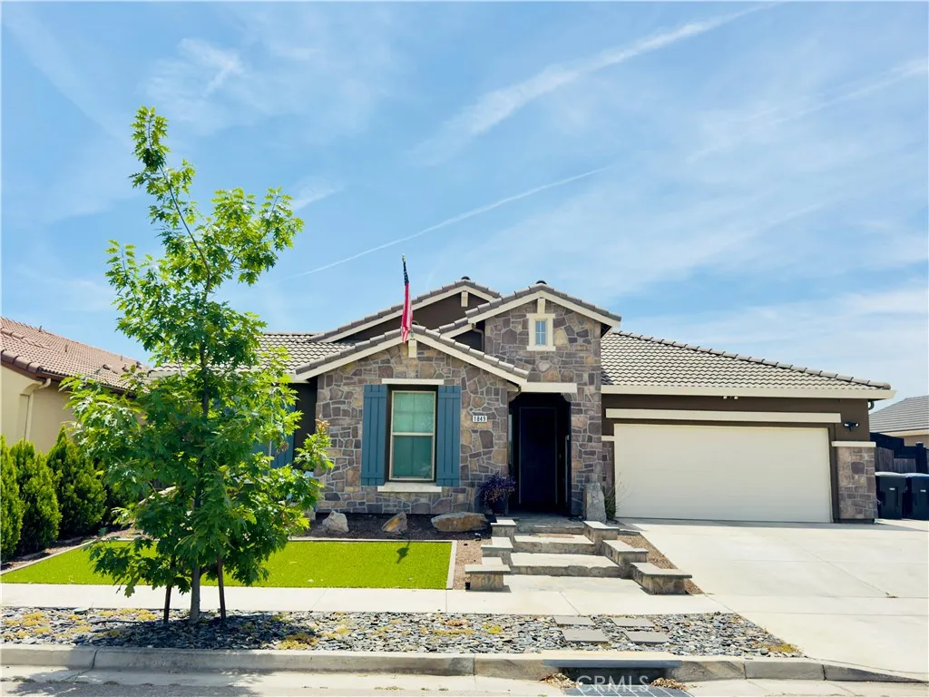 1849 W Porter, Visalia, CA 93291 - Photo 2 of 75, Visalia, CA