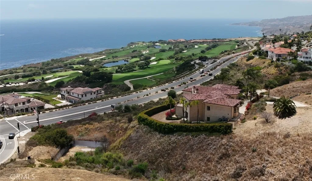 3231 Palos Verdes South