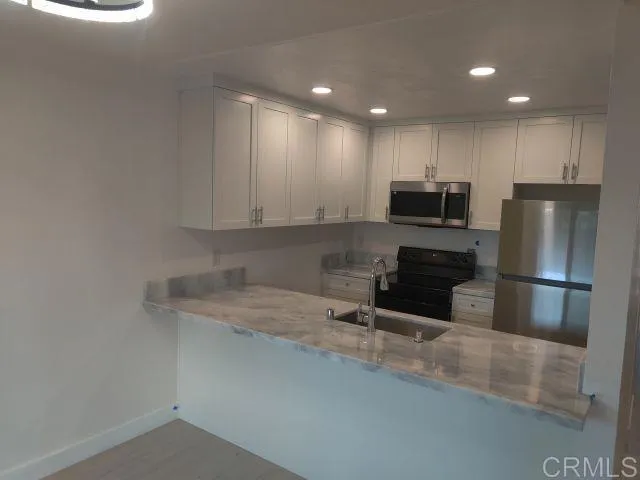 125 Candice Place, Vista, CA 92083 - Photo 4 of 29, Vista, CA