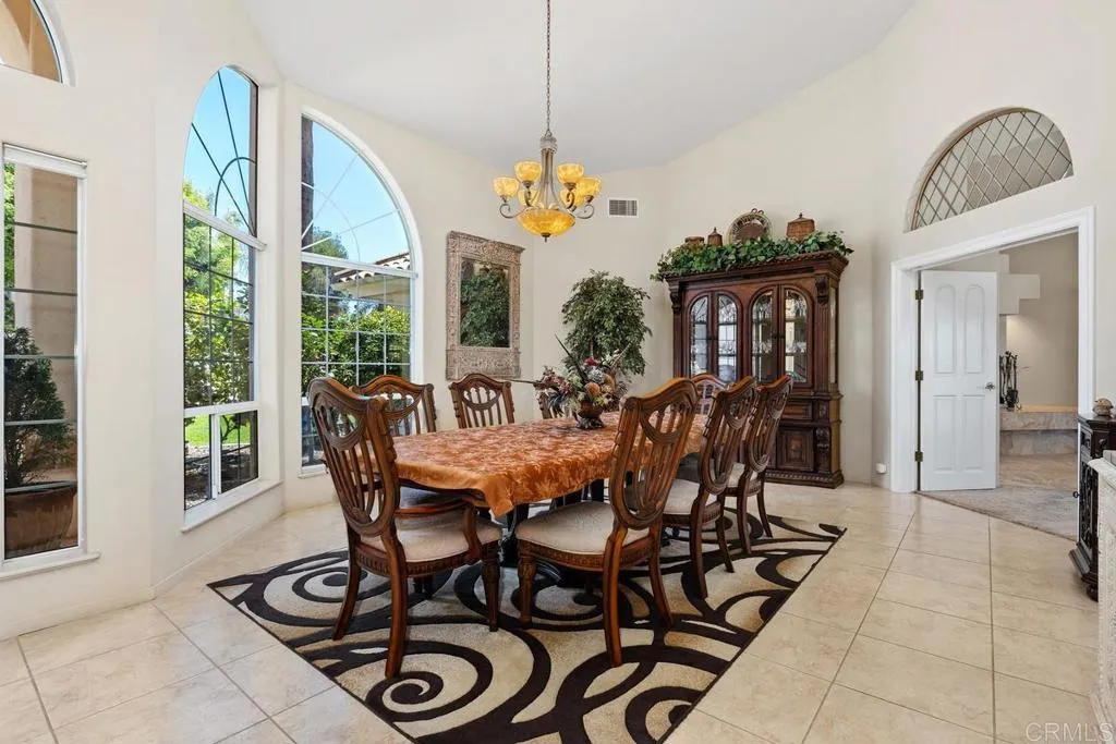 https://cdn.realtyfeed.com/cdn/127/306752524/1b3f87c17c1750f05e1110ff5415f258.webp
