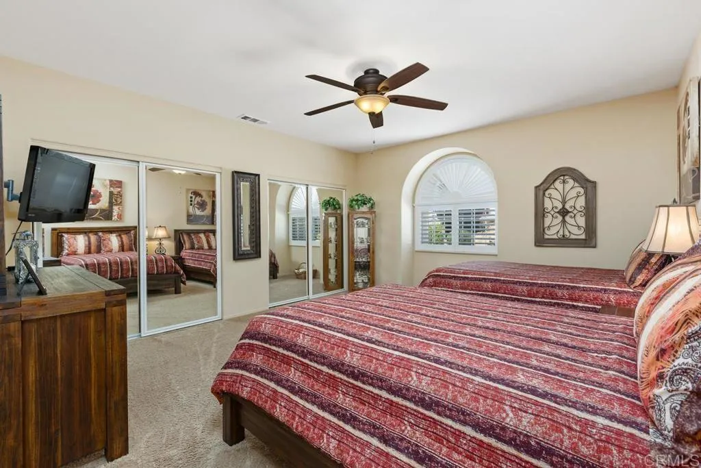 https://cdn.realtyfeed.com/cdn/127/306752524/857f1abd6e2dd29472278990f4e71190.webp