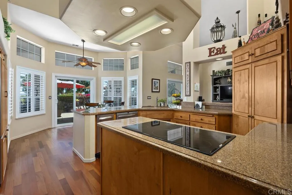 https://cdn.realtyfeed.com/cdn/127/306752524/9279f3c57b0bb566f2ad2bbc4a039dd8.webp