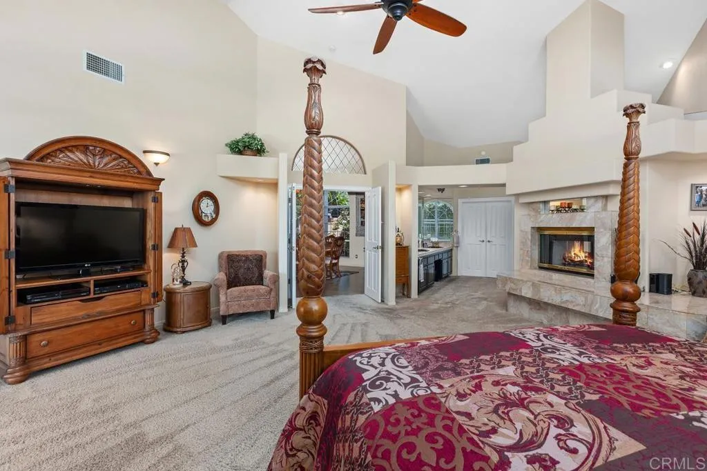 https://cdn.realtyfeed.com/cdn/127/306752524/afbbe8f2fffb21b8d0d1338f68612f3c.webp