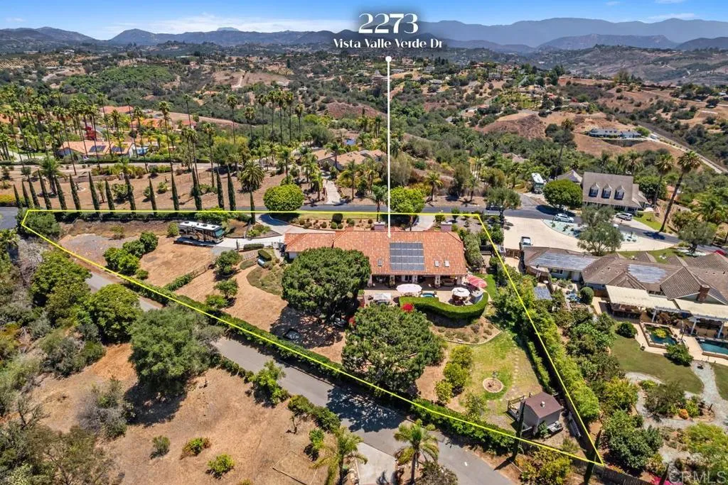 https://cdn.realtyfeed.com/cdn/127/306752524/c7ef44478b2a35f3482bd6c82dffb05a.webp