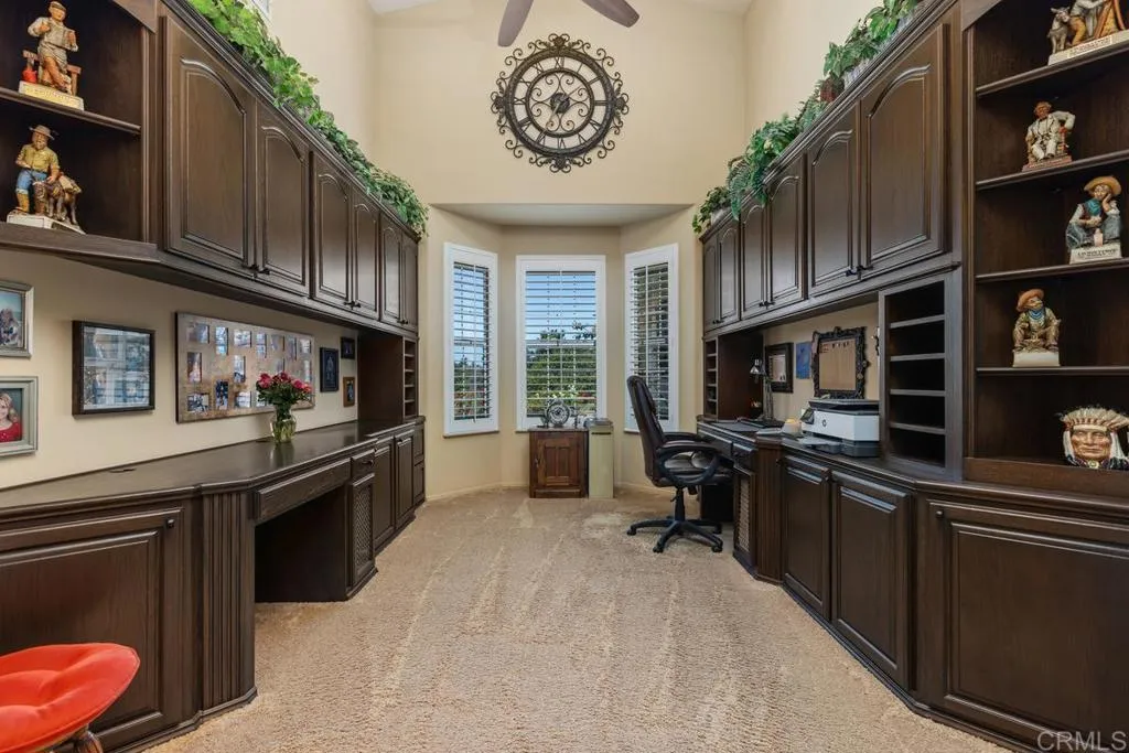 https://cdn.realtyfeed.com/cdn/127/306752524/d958dfc108149cbe30db5741ec565dda.webp
