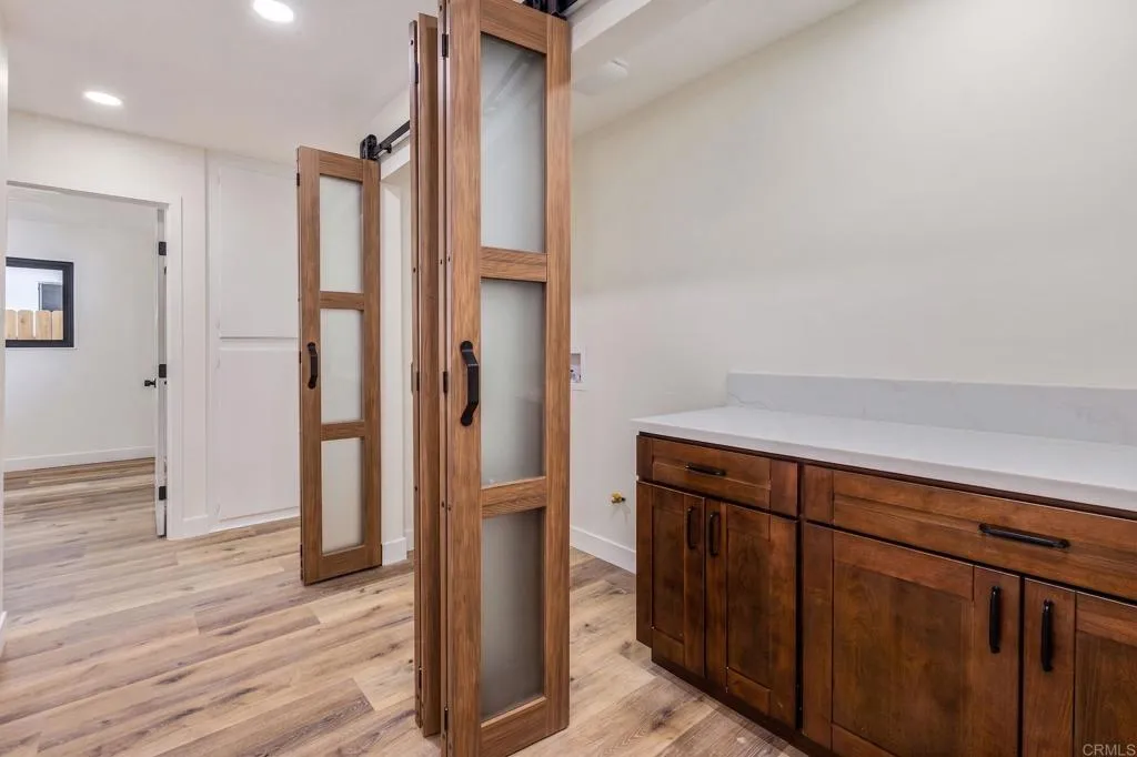 https://cdn.realtyfeed.com/cdn/127/306752527/8aaa2610f7f9202094f592b20b4a5bfc.webp