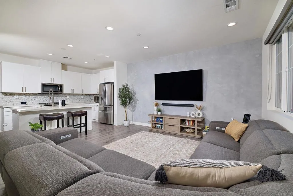 1278 Via Fanal, Oceanside, CA 92056 - Main photo, Oceanside, CA