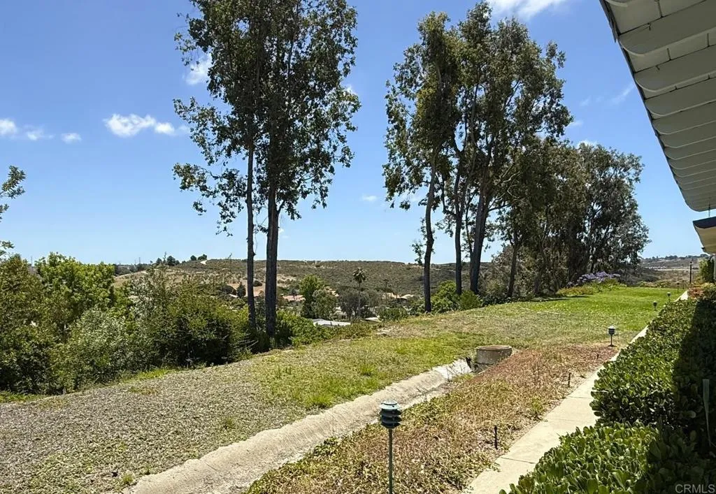 https://cdn.realtyfeed.com/cdn/127/306752543/8e28369c498c84e5089380b32825ae3d.webp