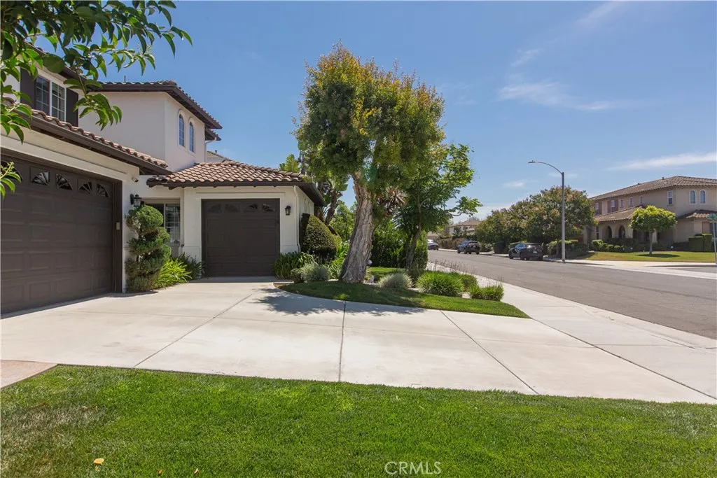 14268 Sunny Brook Lane, Eastvale, CA 92880 - Photo 5 of 41, Eastvale, CA