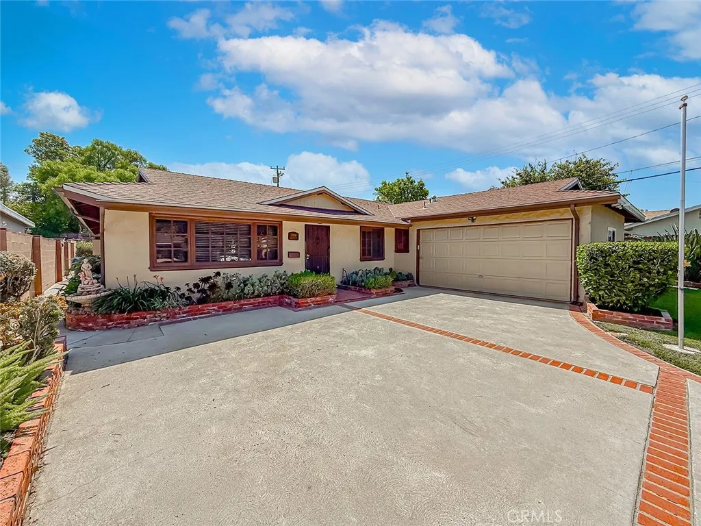 10514 Hillview Avenue, Chatsworth, CA 91311 - Photo 4 of 48, Chatsworth, CA