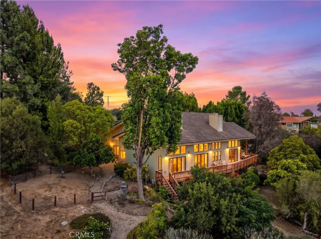 https://cdn.realtyfeed.com/cdn/127/306752550/485c2fa764ff2c427b8b99a74ea70ff1.webp