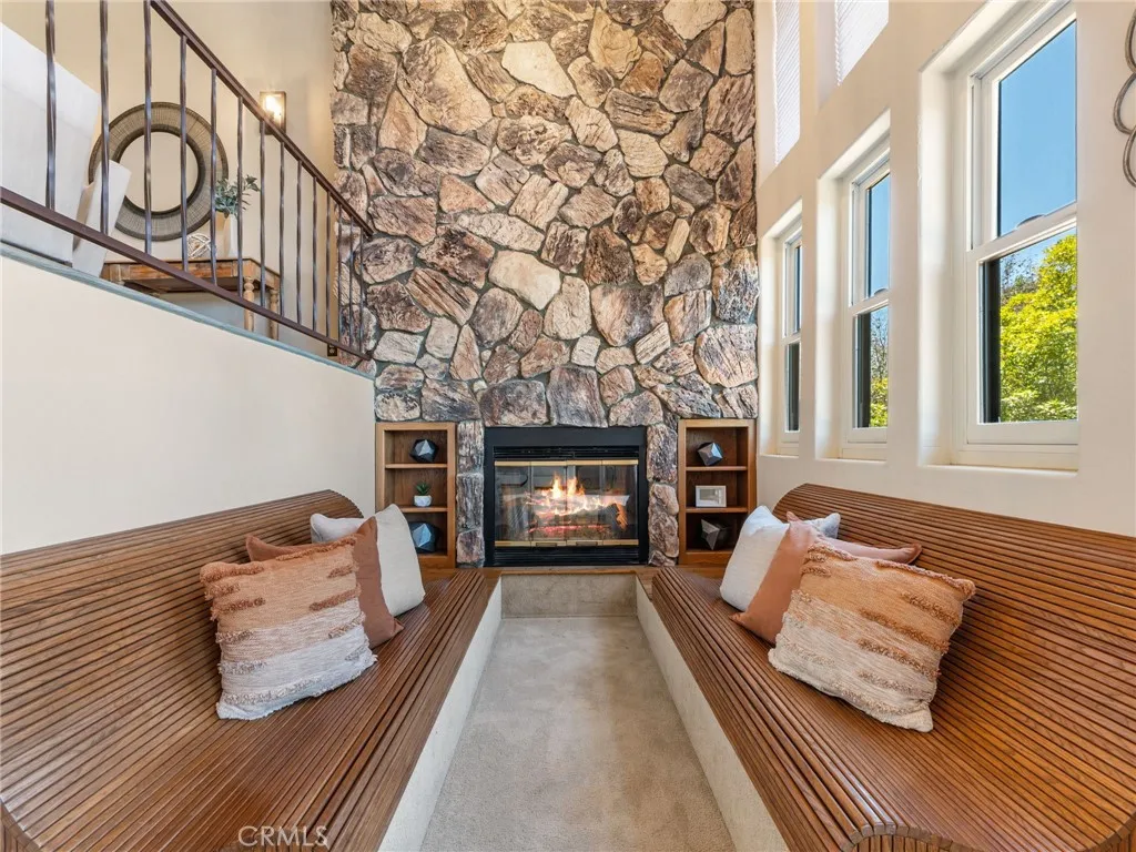 https://cdn.realtyfeed.com/cdn/127/306752550/79aed4491912c98a199549b013799d44.webp