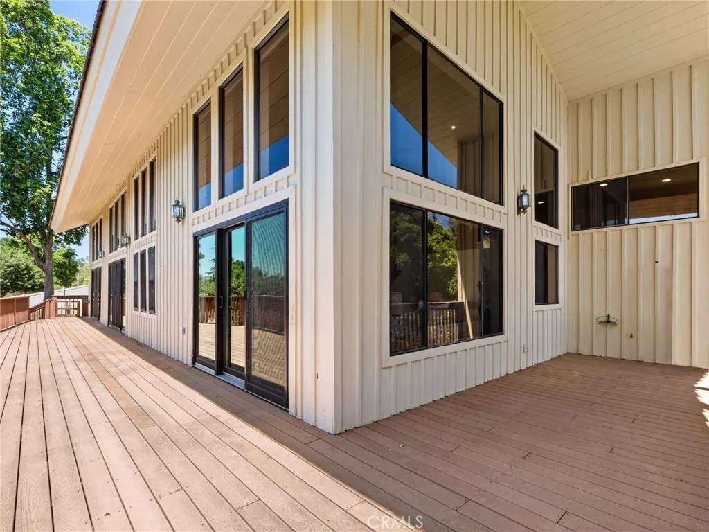 https://cdn.realtyfeed.com/cdn/127/306752550/cf653147d195374e5488ccc279fe522d.webp