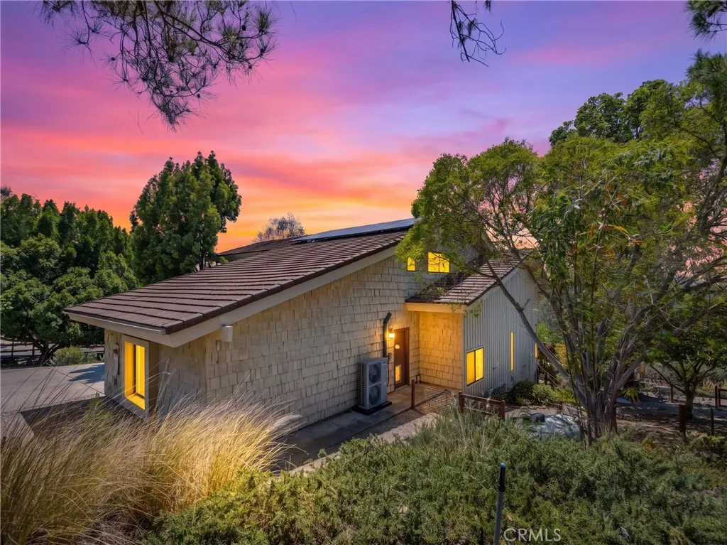 https://cdn.realtyfeed.com/cdn/127/306752550/d2e0eaa46cae90ff228f2af7fb05a9e1.webp