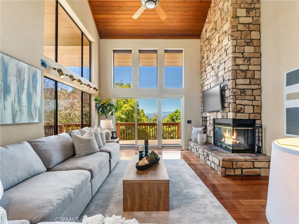 https://cdn.realtyfeed.com/cdn/127/306752550/dbc2c656d38e2a05e8b5b95a8a2f4d03.webp