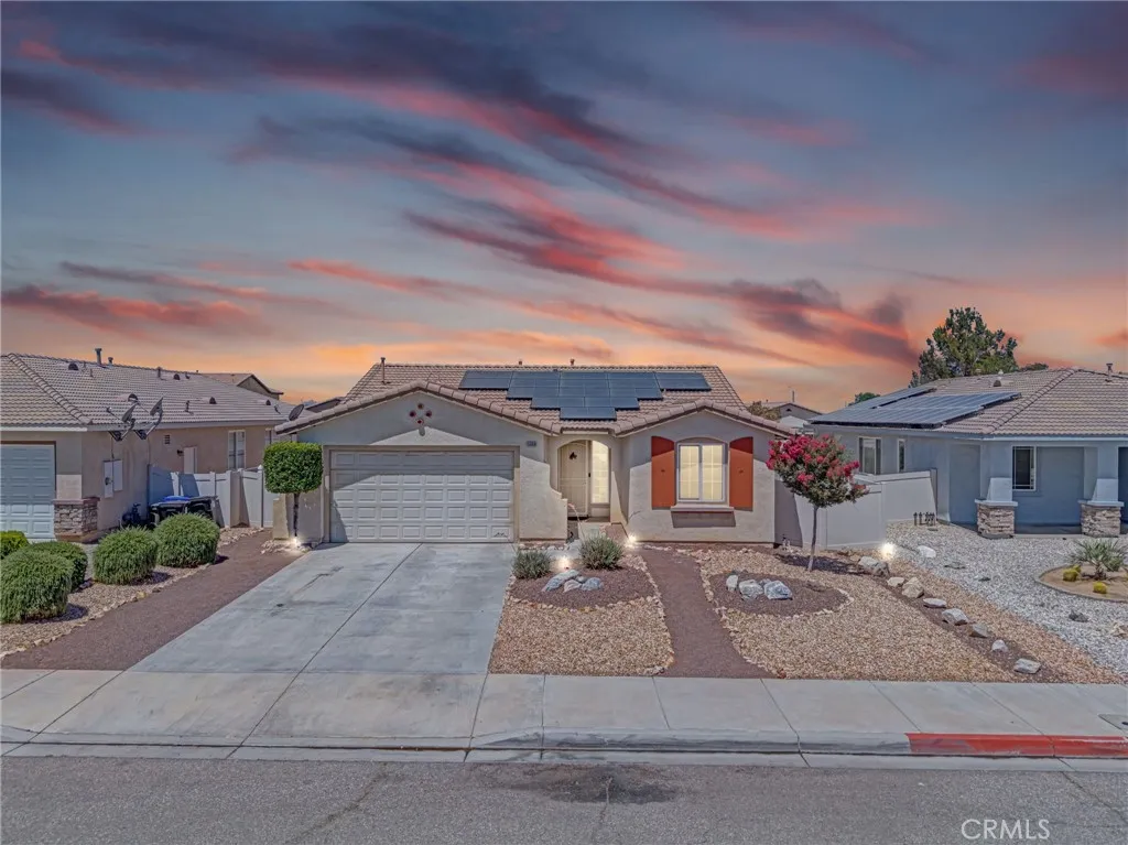 15808 Horizon Way, Adelanto, CA 92301 - Main photo, Adelanto, CA