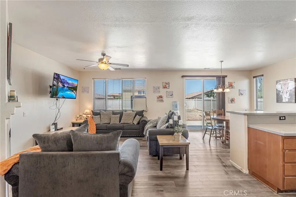 15808 Horizon Way, Adelanto, CA 92301 - Photo 5 of 34, Adelanto, CA