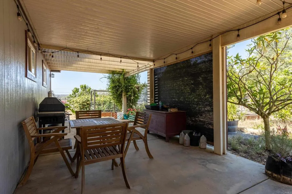 https://cdn.realtyfeed.com/cdn/127/306752566/e3366190f57da495d56c90d2c8b6afa6.webp