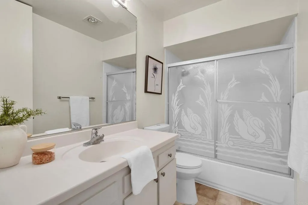 Photo #12: PTP2604838 Listing: Photo #12