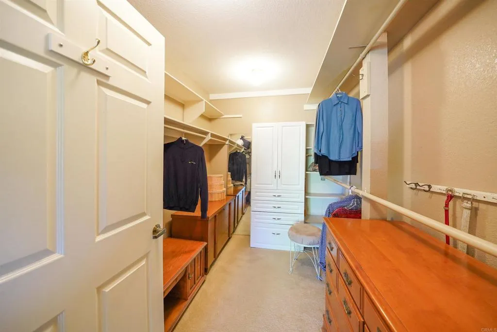 https://cdn.realtyfeed.com/cdn/127/306752571/0a4e6b5dc4bce155ae6b2b4ec96f7db9.webp