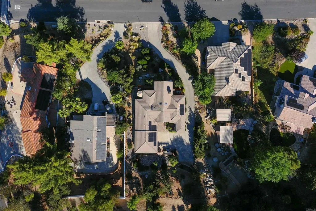 https://cdn.realtyfeed.com/cdn/127/306752571/50065d3d76153c29403dc1741d0fc9ba.webp